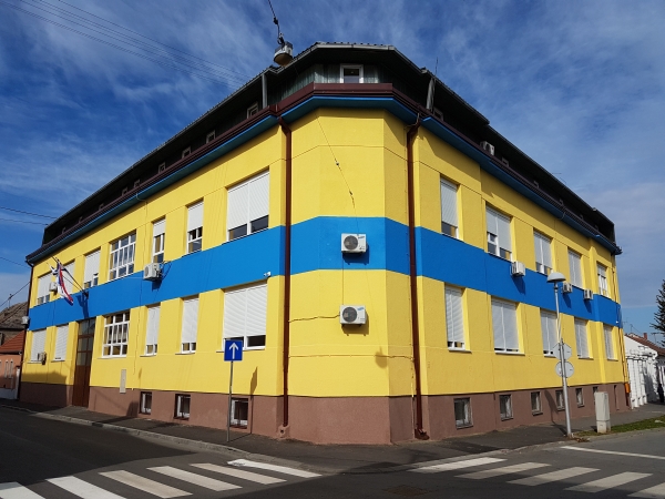 Fakultet m