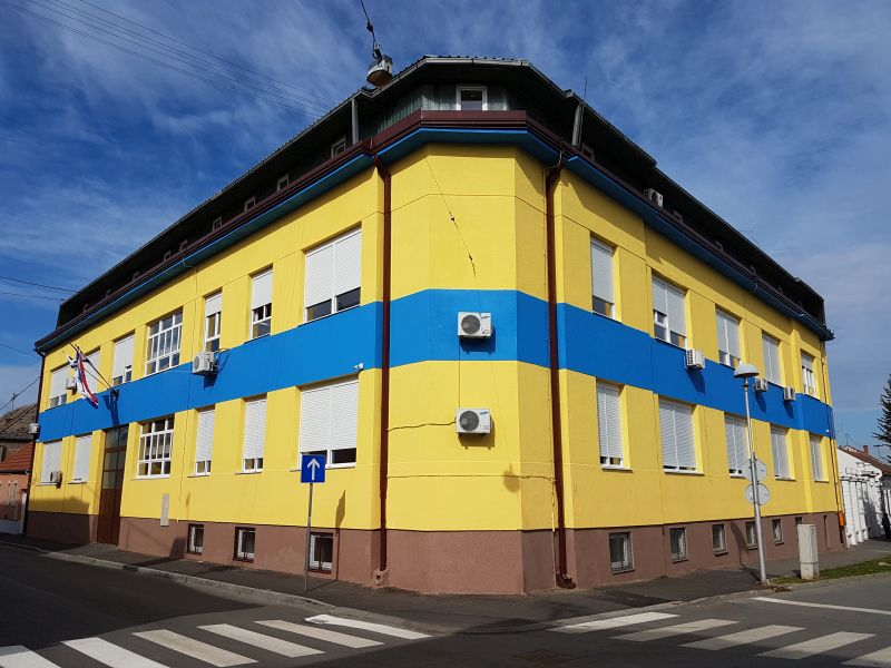 Odluka o izboru zaposlenika/zaposlenice na radno mjesto IV. vrste - namještenik (spremačica) u Uredu za tehničke poslove i poslove održavanja u Odsjeku u središnjoj službi (Tajništvu) Fakulteta za dentalnu medicinu i zdravstvo Osijek